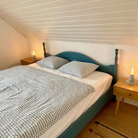 شقة Ablakaludra Aszofoi