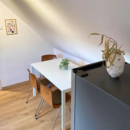 Ablakaludra Aszofoi شقة