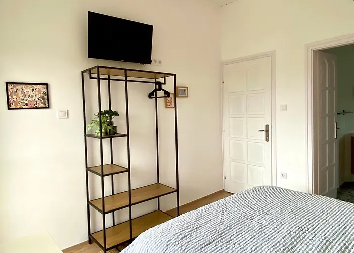 Ablakaludra Aszofoi Apartment *