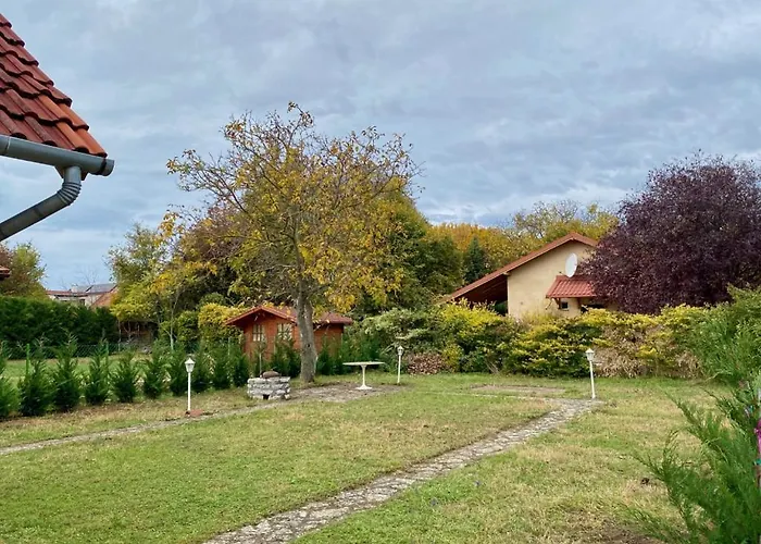 Ablakaludra Aszofoi Apartment *