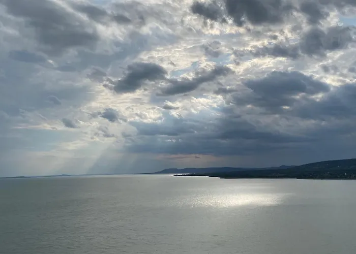 Ablakaludra Aszofoi דירה *